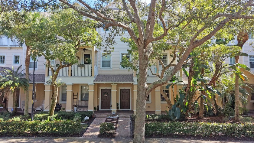 Outstanding A+ Jupiter location! This well-maintained - Beach Townhome/Townhouse for sale in Jupiter, Florida on Beachhouse.com
