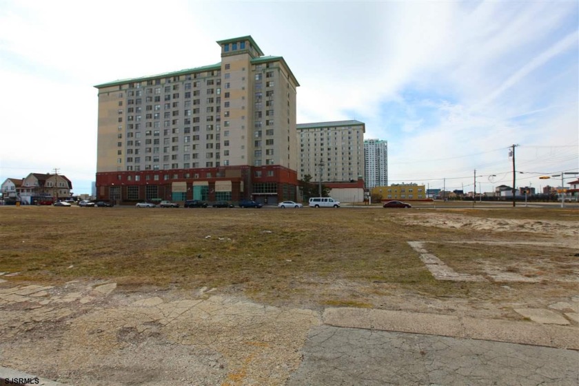 JUST ONE BLOCK TO THE BEACH & BOARDWALK!! WHAT A DEAL!! Great - Beach Lot for sale in Atlantic City, New Jersey on Beachhouse.com
