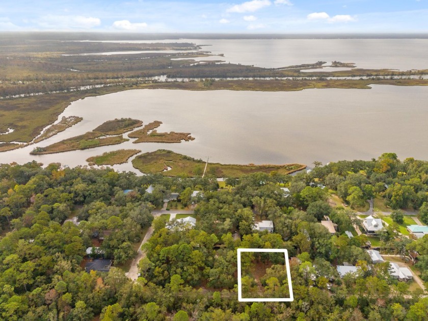 WATERFRONT lot (or lots) with no HOA! Private canal with access - Beach Lot for sale in Freeport, Florida on Beachhouse.com