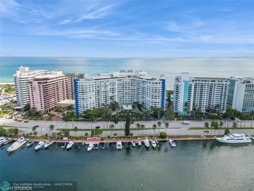 Stunning, unobstructed views of the intracoastal, and Miami - Beach Condo for sale in Miami Beach, Florida on Beachhouse.com