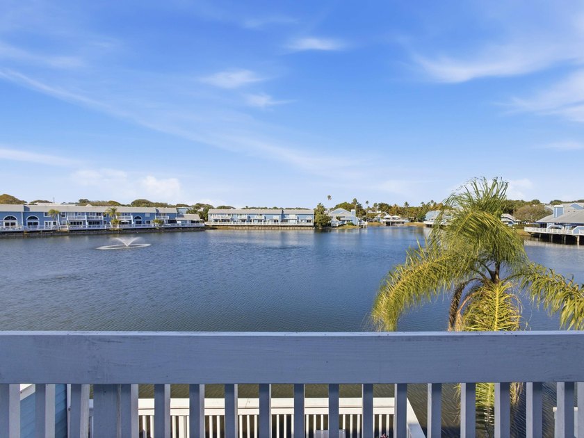 Nestled within a rarely available section of Ocean Dunes in - Beach Townhome/Townhouse for sale in Jupiter, Florida on Beachhouse.com