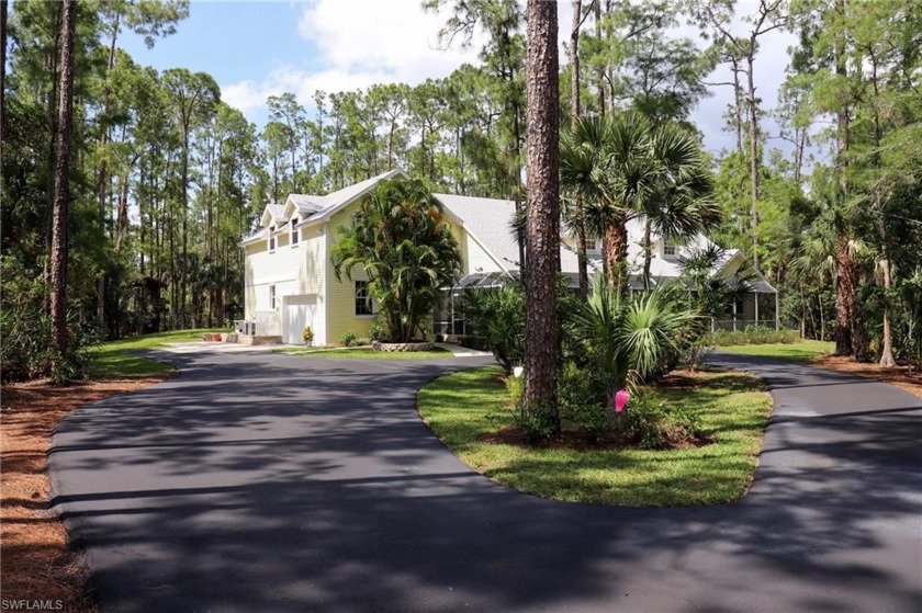 SELLER MOTIVATED, BEAUTIFUL PROPERTY, MUST SEE IN PERSON TO - Beach Home for sale in Naples, Florida on Beachhouse.com