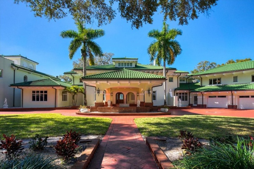 A Stunning Achievement in Design and Location Beyond Comparison - Beach Home for sale in Clearwater, Florida on Beachhouse.com