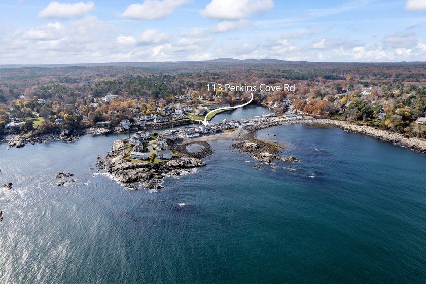A rare chance to own a home in the heart of iconic Perkins Cove! - Beach Home for sale in Ogunquit, Maine on Beachhouse.com