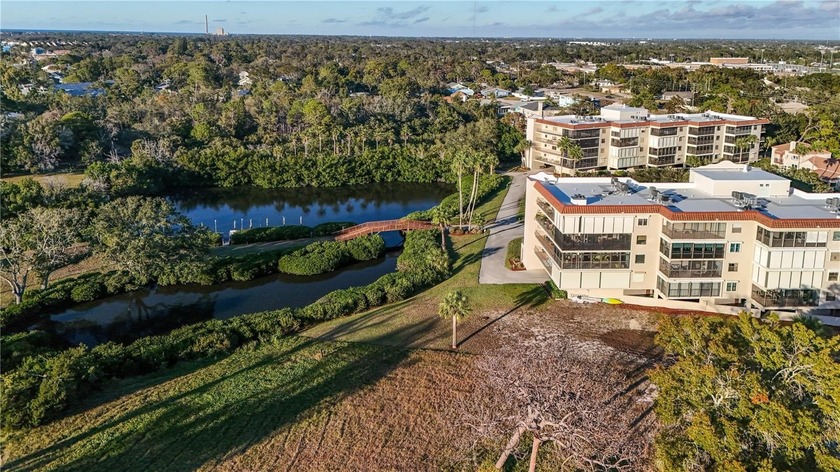 IF STUNNING WATERFRONT WITH PANORAMIC VIEWS IS WHAT YOU ARE - Beach Condo for sale in Tarpon Springs, Florida on Beachhouse.com