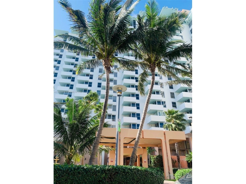 RIGHT ON THE OCEAN DON'T MISS THIS OPPORTUNITY TO OWN a 1 bed 1 - Beach Condo for sale in Miami Beach, Florida on Beachhouse.com