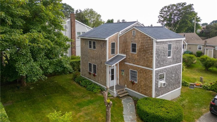 Stunning water views right from your bedroom! Classic charm in - Beach Home for sale in Portsmouth, Rhode Island on Beachhouse.com