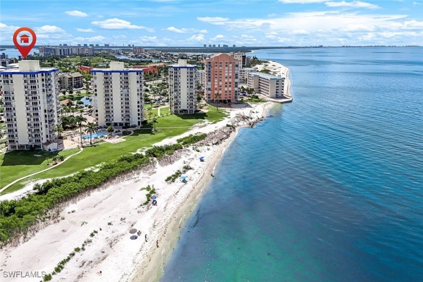 Enjoy the Beach Life! This beautiful one-bedroom condo is one - Beach Condo for sale in Fort Myers Beach, Florida on Beachhouse.com