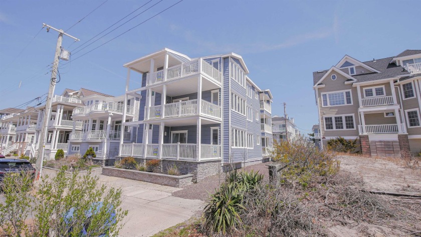 Beach Front Living at its Finest. This Top Floor unit features 4 - Beach Condo for sale in Ocean City, New Jersey on Beachhouse.com