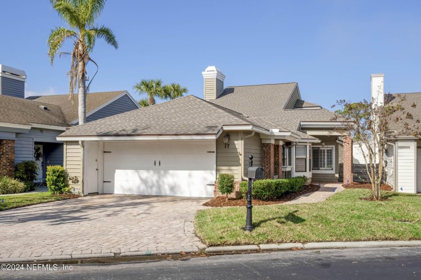 Wonderful golf course frontage with the best floor plan in - Beach Home for sale in Ponte Vedra Beach, Florida on Beachhouse.com