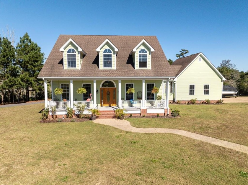 Located in the prestigious gated waterfront community * Seaview* - Beach Home for sale in Accomac, Virginia on Beachhouse.com