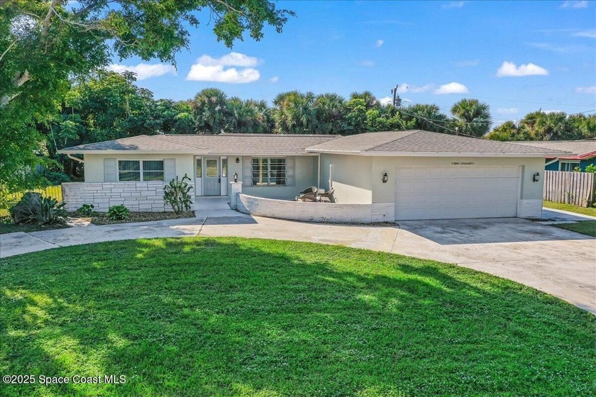 Discover this beautiful 3BD, 2BA, 2CG beachside pool home - Beach Home for sale in Melbourne Beach, Florida on Beachhouse.com
