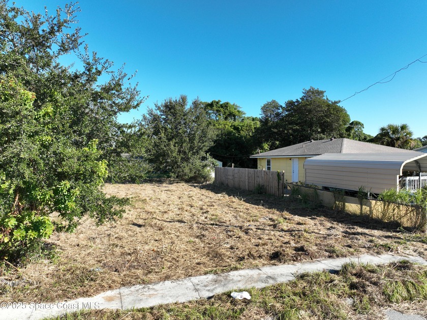 Great opportunity to own a build-ready lot in a well-established - Beach Lot for sale in Merritt Island, Florida on Beachhouse.com