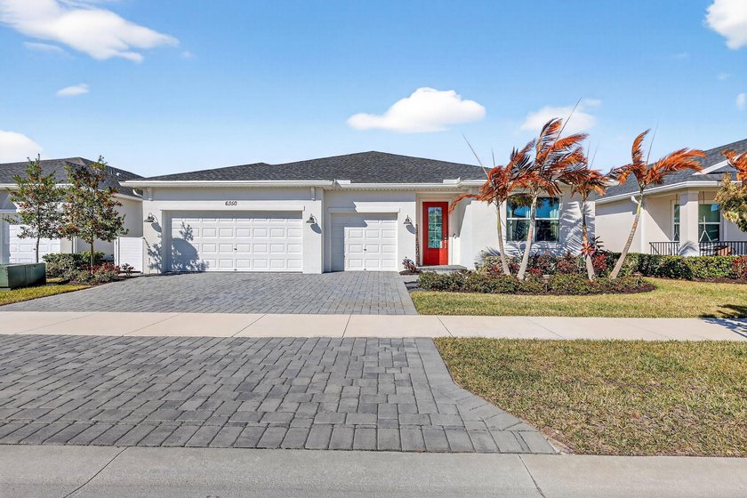 Hurry don't miss out on this upgraded Meritage Onyx model in - Beach Home for sale in Port Saint Lucie, Florida on Beachhouse.com