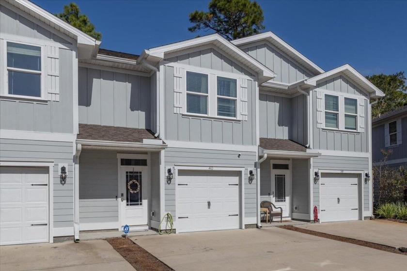 Beautifully Decorated, fully furnished, turn-key townhome in a - Beach Home for sale in Santa Rosa Beach, Florida on Beachhouse.com