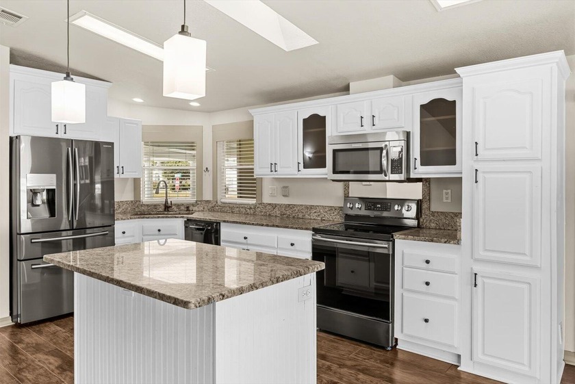 Don't miss this great offer.  2005 Model. New roof in 2021. New - Beach Home for sale in Port Saint Lucie, Florida on Beachhouse.com