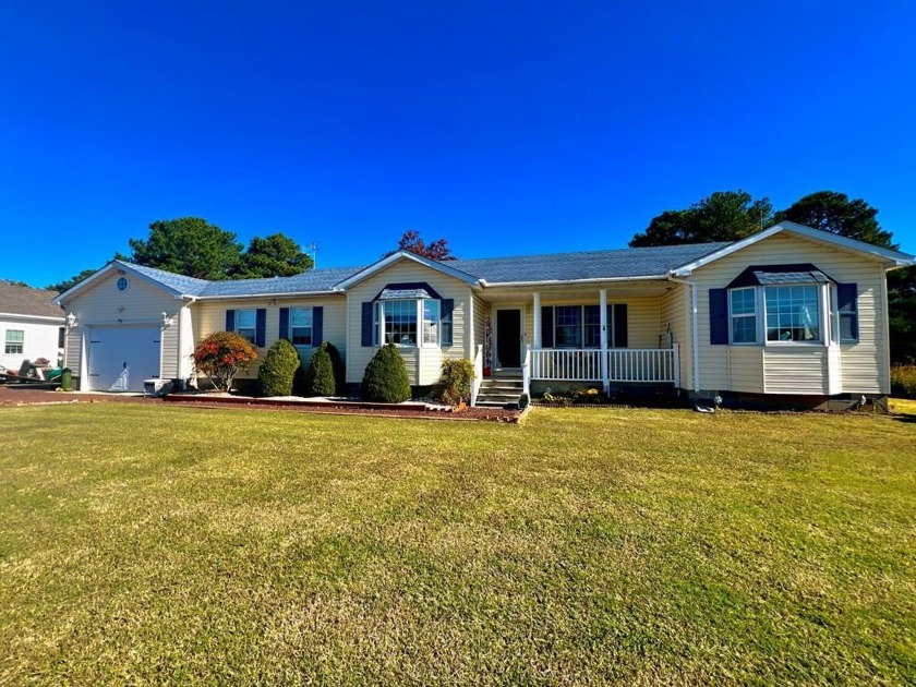 Welcome to 20397 Canvas Back Lane, a stunning 3-bedroom, 2-bath - Beach Home for sale in Onancock, Virginia on Beachhouse.com