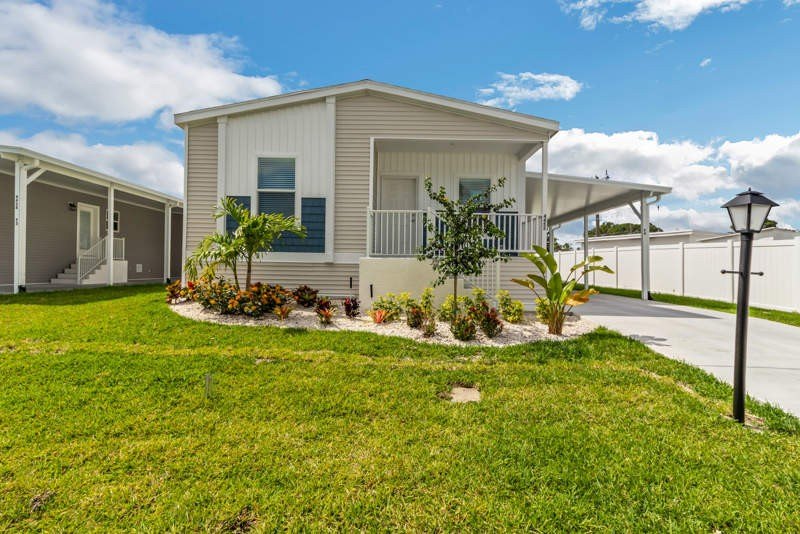 WELCOME HOMEWelcome to the 2022 Levy home model built by Palm - Beach Home for sale in Boynton Beach, Florida on Beachhouse.com