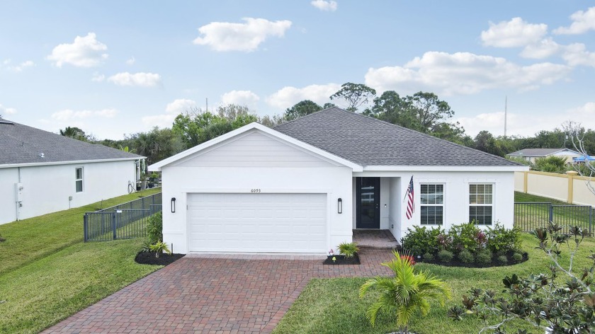 Home sweet home! Charming 3BR+Den/2BA/2CG home built in 2022 on - Beach Home for sale in Vero Beach, Florida on Beachhouse.com