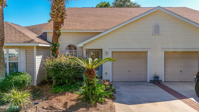 Nice townhome at Palmetto Trace.  This home has a wonderful - Beach Home for sale in Panama City Beach, Florida on Beachhouse.com