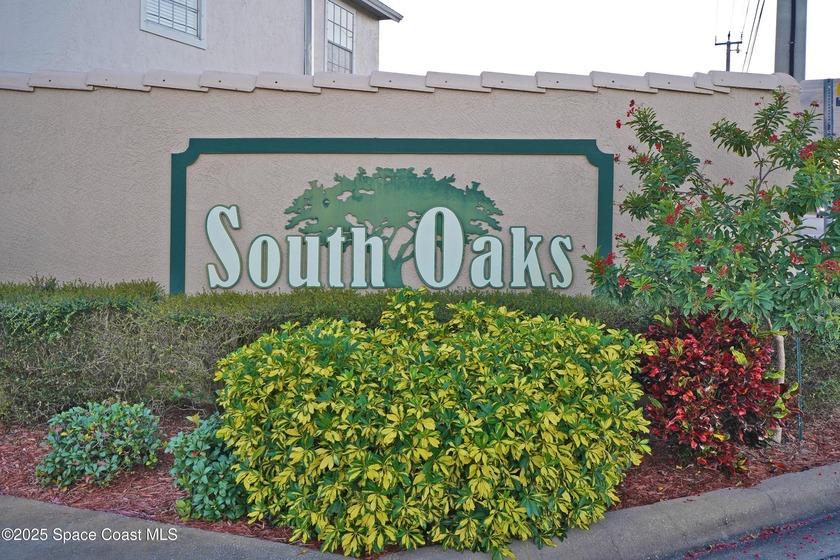 Welcome to Heaven! This home offers 2 beds, 2 full baths, with a - Beach Home for sale in Melbourne, Florida on Beachhouse.com