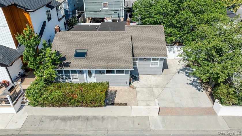 Rare DOUBLE LOT opportunity in the highly sought-after West End - Beach Home for sale in Long Beach, New York on Beachhouse.com