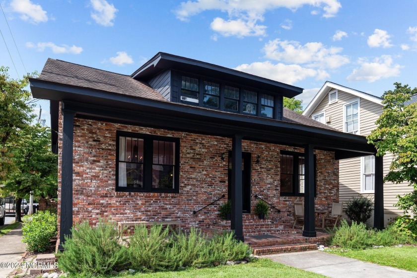 Experience the charm of this brick beauty's unique blend of - Beach Home for sale in Washington, North Carolina on Beachhouse.com