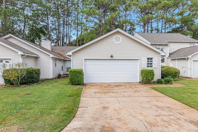 Delightful retreat in the heart of sought-after Emerald Gardens! - Beach Home for sale in Fort Walton Beach, Florida on Beachhouse.com