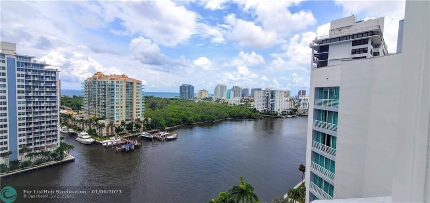 FABULOUS LOCATION IN FORT LAUDERDALE . HIGHEST FLOOR UNIT WITH - Beach Condo for sale in Fort Lauderdale, Florida on Beachhouse.com