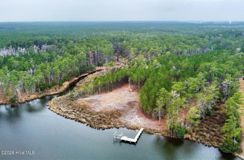 RARE opportunity to own approximately 25.45 acres of waterfront - Beach Acreage for sale in Oriental, North Carolina on Beachhouse.com