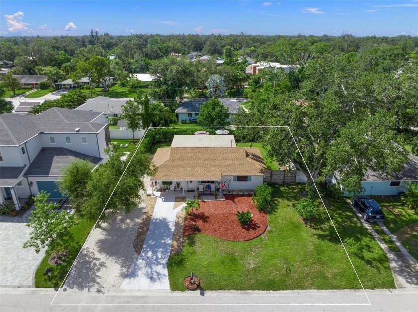 This is the one * QUALITY BUILT & IMPECCABLY MAINTAINED * PRIDE - Beach Home for sale in Sarasota, Florida on Beachhouse.com
