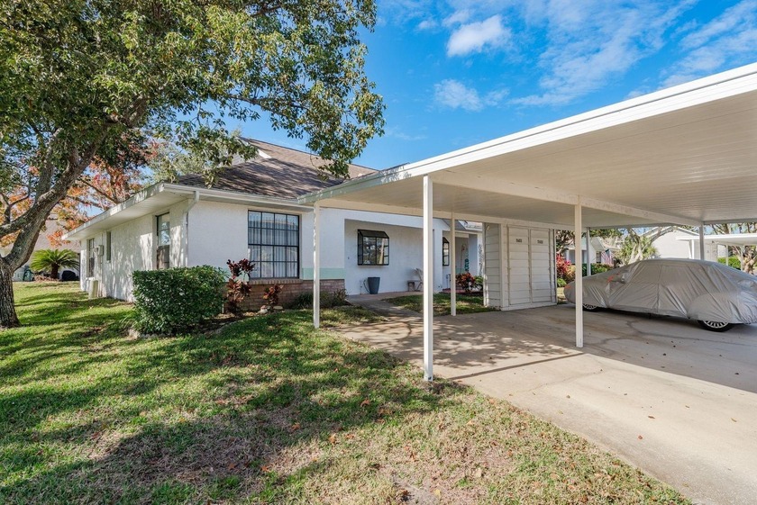 Welcome to this charming TURN KEY!!! 2-bedroom 2 bathroom single - Beach Home for sale in New Port Richey, Florida on Beachhouse.com