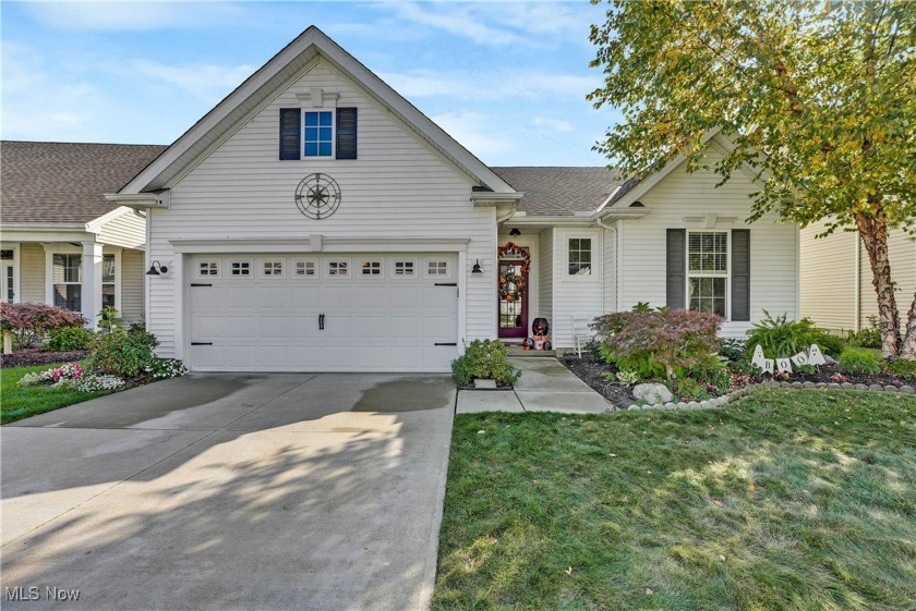 Set on a quiet cul-de-sac in sought-after Avon Lake, this 3-bed - Beach Home for sale in Avon Lake, Ohio on Beachhouse.com