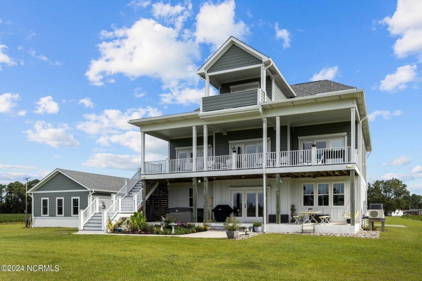 Discover your dream coastal retreat in this stunning 3-story - Beach Home for sale in Beaufort, North Carolina on Beachhouse.com