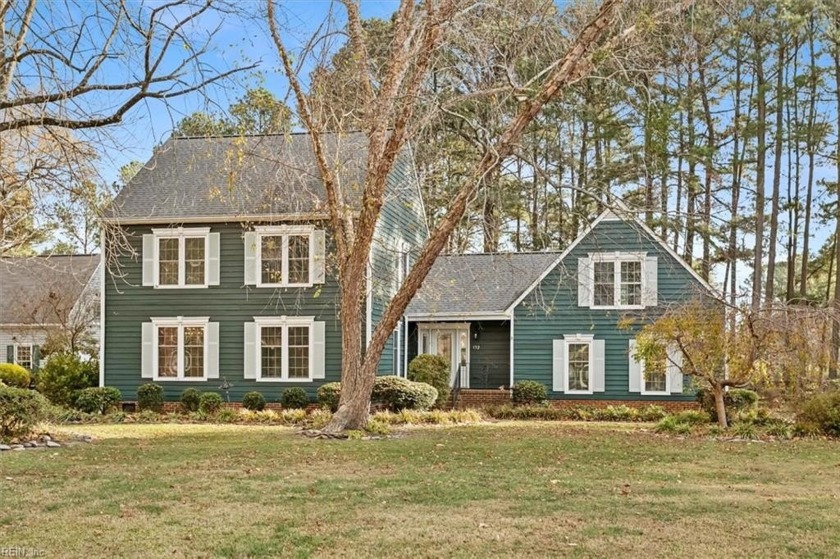 Welcome to Winders Pond. This stunning colonial property - Beach Home for sale in Yorktown, Virginia on Beachhouse.com