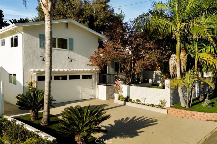 Endless charm and designer flair define this fully renovated - Beach Home for sale in Dana Point, California on Beachhouse.com