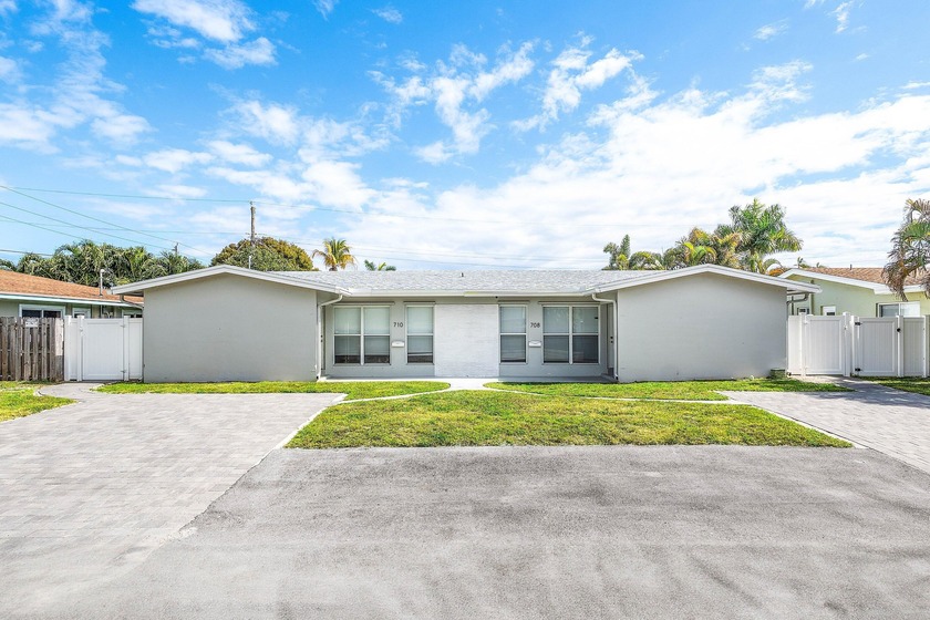 Fully renovated duplex located east of Federal Highway in - Beach Townhome/Townhouse for sale in Pompano Beach, Florida on Beachhouse.com