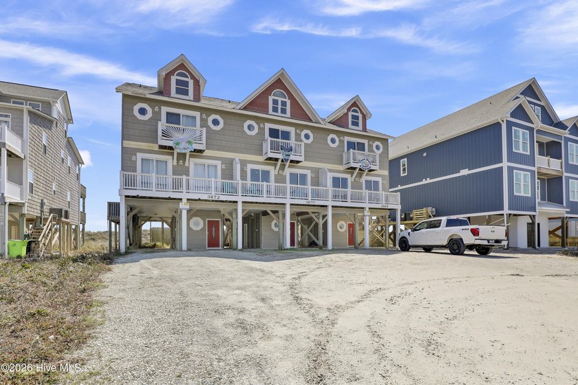 Welcome to 3870 Island Drive in North Topsail Beach -- a - Beach Townhome/Townhouse for sale in North Topsail Beach, North Carolina on Beachhouse.com