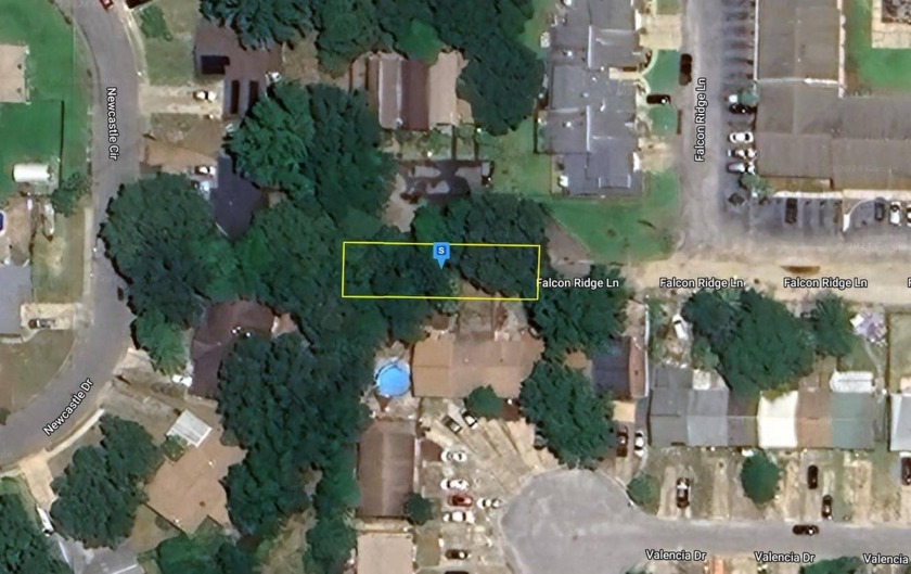 This beautiful 0.09 acre property in the Falcon Ridge community - Beach Lot for sale in Fort Walton Beach, Florida on Beachhouse.com