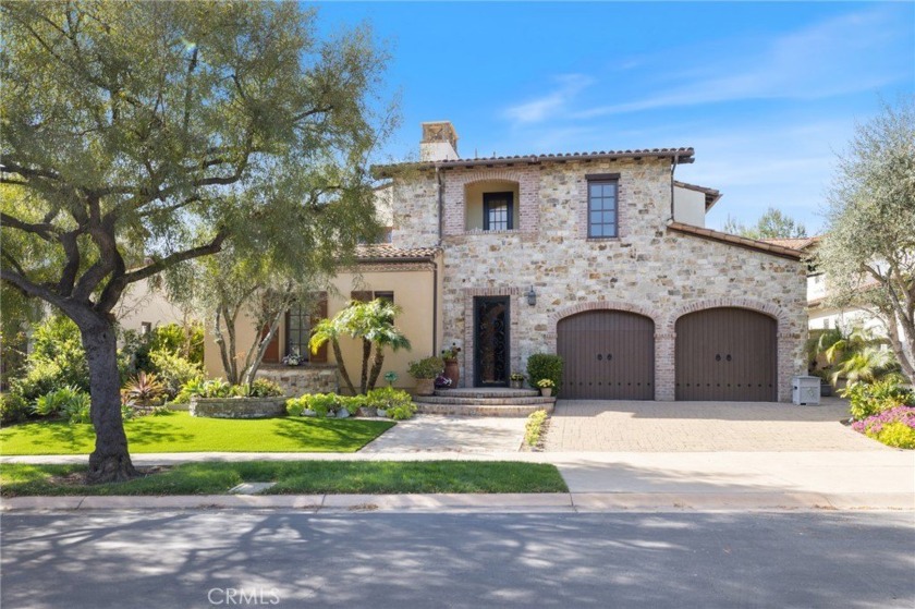 Positioned on a large lot on Observatory, this is an exceptional - Beach Home for sale in Newport Coast, California on Beachhouse.com