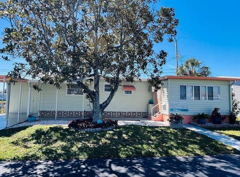 This waterfront, move-in ready home was beautifully remodeled - Beach Home for sale in Bradenton, Florida on Beachhouse.com