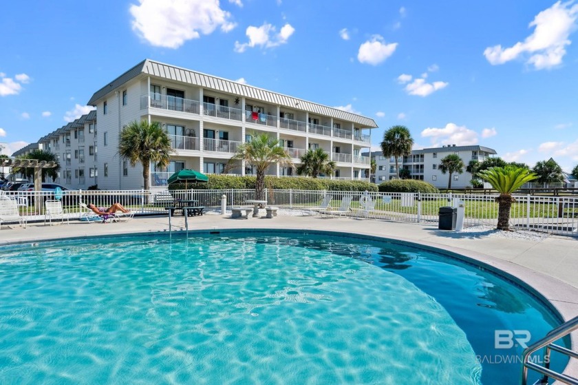 Great Investment Property or Second Home!!Welcome to this - Beach Home for sale in Gulf Shores, Alabama on Beachhouse.com