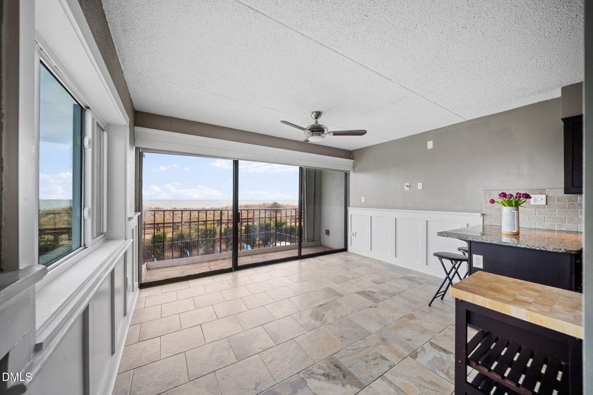 HARD TO FIND 2-Bedroom/2-Bath END UNIT on the OCEAN in the - Beach Condo for sale in Carolina Beach, North Carolina on Beachhouse.com