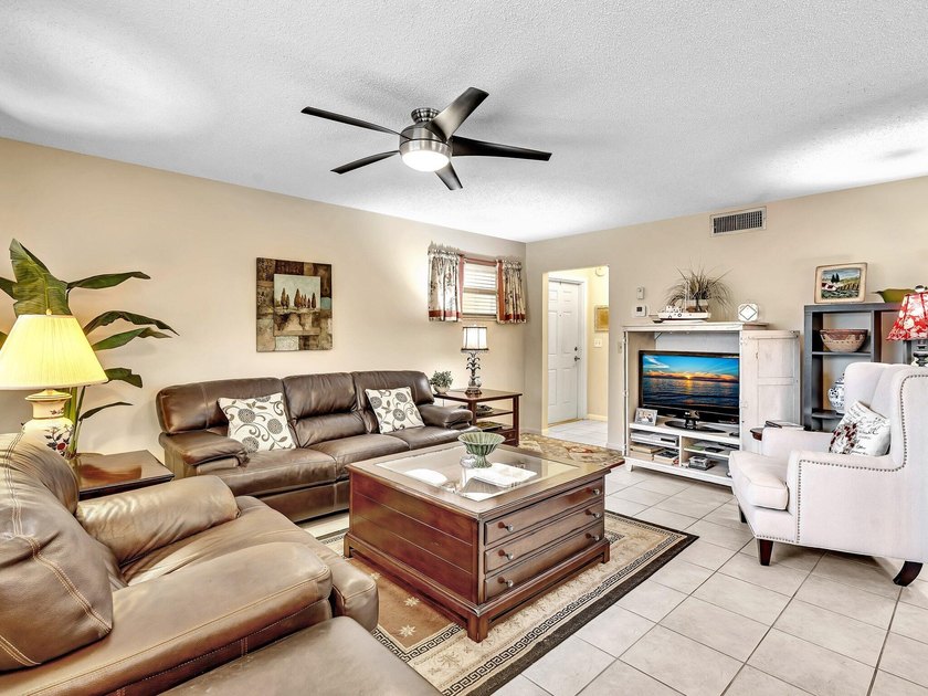 Resort-Style Corner Condo | Elegance, Comfort & Prime East - Beach Condo for sale in Boynton Beach, Florida on Beachhouse.com