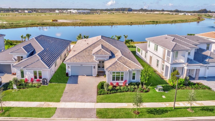 This stylish home combines chic modern design with breathtaking - Beach Home for sale in Palm Beach Gardens, Florida on Beachhouse.com