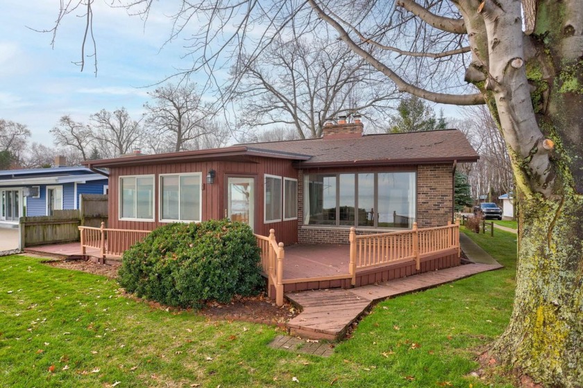 LOCATION, LOCATION, LOCATION !!!  Enjoy life to the MAX in this - Beach Home for sale in Linwood, Michigan on Beachhouse.com