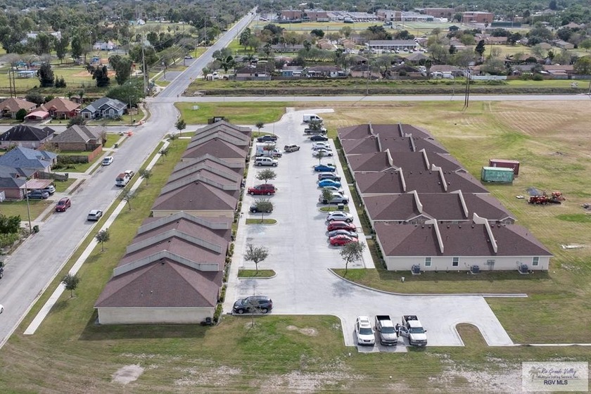 INVESTORS OPPORTUNITY!!! MUST SEE THESE TOWNHOMES WITH OVER - Beach Acreage for sale in Brownsville, Texas on Beachhouse.com