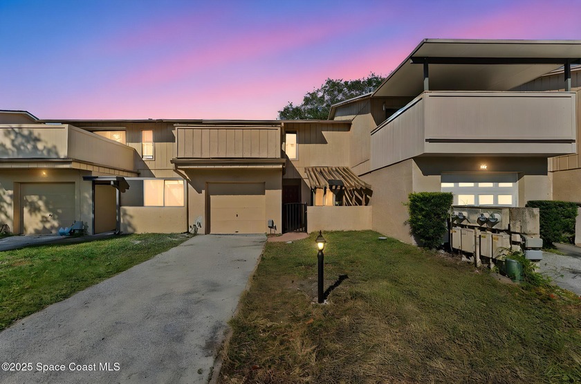There's No Place Like Home! This inviting 2-story townhome is - Beach Townhome/Townhouse for sale in Titusville, Florida on Beachhouse.com
