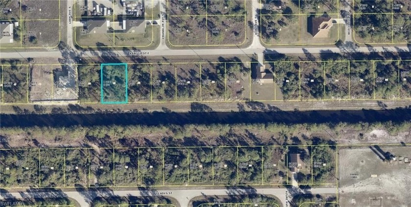 Canal lot in the SE area of Lehigh Acres, Wide canal and - Beach Lot for sale in Lehigh Acres, Florida on Beachhouse.com