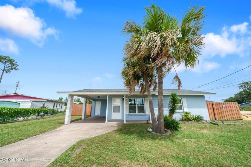 Charming 2-bedroom, 1-bathroom home in a quiet neighborhood - Beach Home for sale in Panama City, Florida on Beachhouse.com